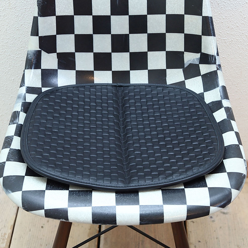 SHELL CHAIR CHECKER BOARD（VANS VAULT x MODERNICA）
