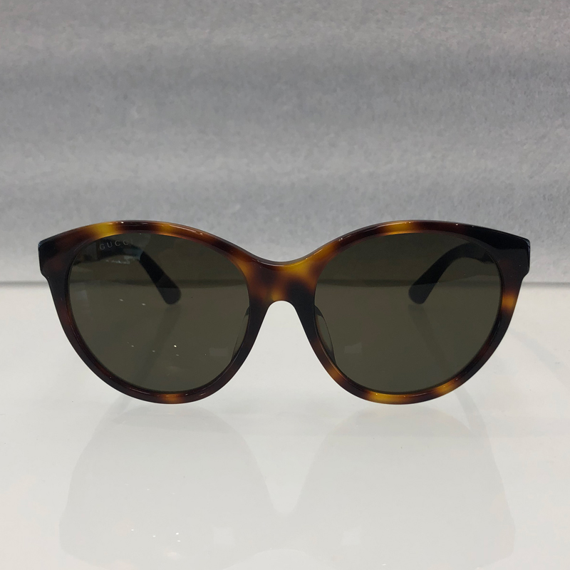 GG0419SA 002 56（GUCCI）