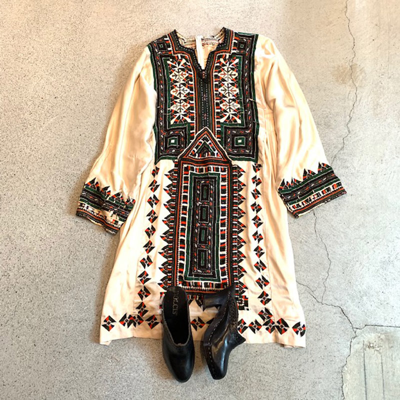 VINTAGE Balochi embroidery dress（VINTAGE）