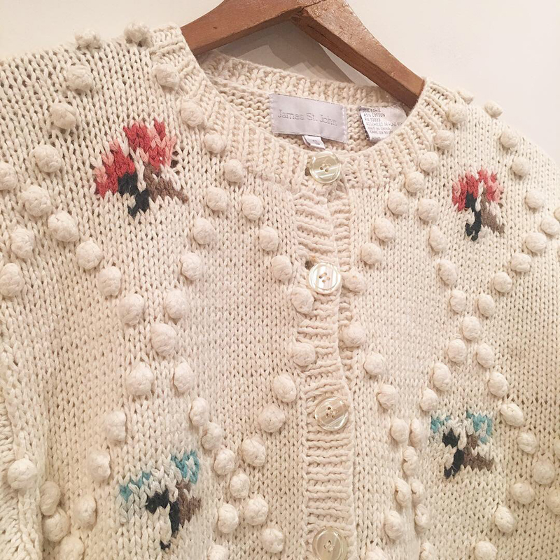 frower embroidery cotton cardigan（USED）