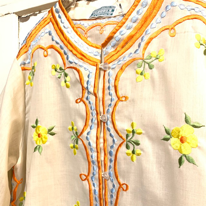 1970’s vintageお花刺繍チャイナ風ジャケット