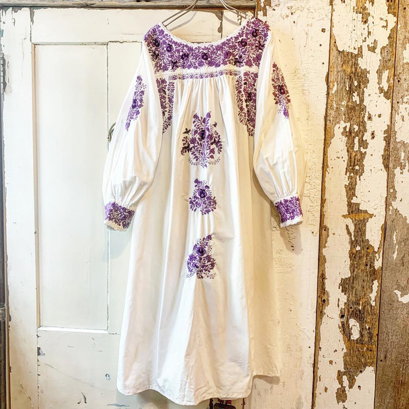 Mexican embroidery dress（USED）