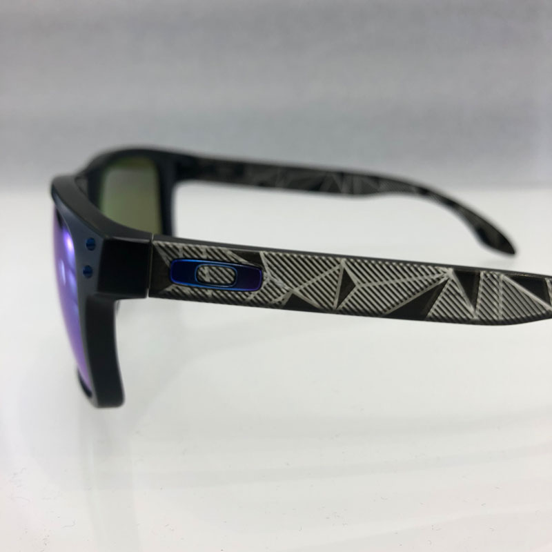 HOLBROOK MATTE BLACK PRIZMATIC（OAKLEY）