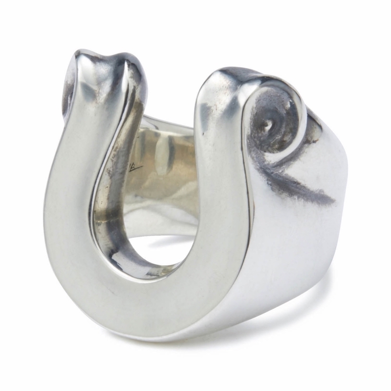 LETTER RIBBON HORSE SHOE RING LARGE